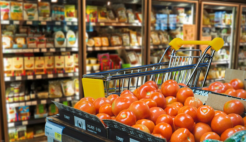 konventionelle Lebensmittel im Supermarkt
